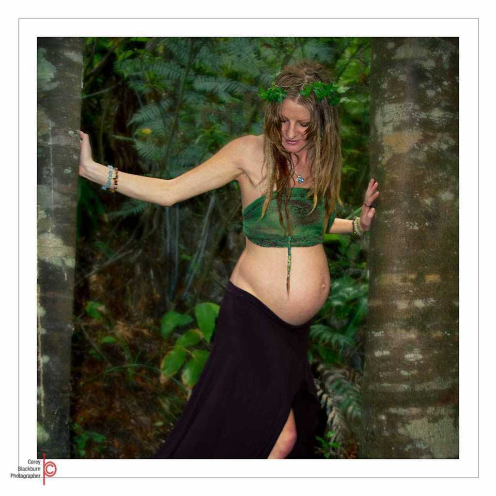 Pregnancy 25 - Corey Blackburn Photographer - Weddings | Pregnancy | Newborn | Portrait | Fine Art | Commercial | Journalism