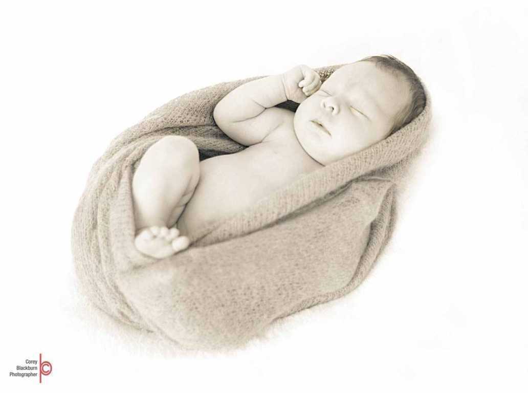 Babies 08 - Corey Blackburn Photographer - Weddings | Pregnancy | Newborn | Portrait | Fine Art | Commercial | Journalism